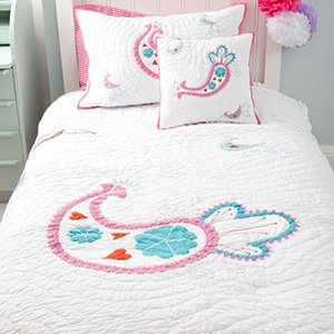 Win a girls paisley bedspread and matching cushion cover!
